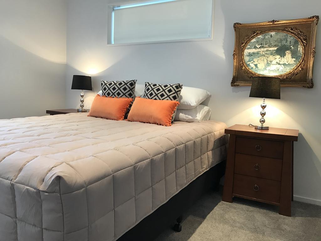 Picton Waterfront Oxley'S Luxury Apartment Exterior photo